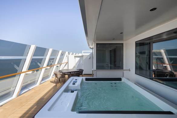 MSC Cruises MSC World Europa MSC Yacht Club Owners Suite YC4 - Ivan Sarfatti.jpg